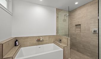 7362 Oakmont Dr, Santa Rosa, CA 95409