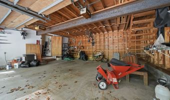 10 Eaton Rd, Amherst, NH 03031