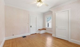 2445 Centre St, Boston, MA 02132