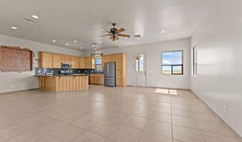 21800 W Hawkeye Rd, Congress, AZ 85332