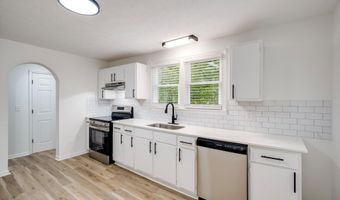 406 Edgefield Ave NW, Aiken, SC 29801