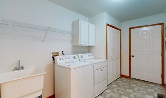 1724 Middle Point Dr, Alger, MI 48610