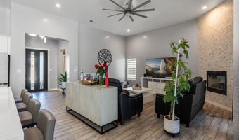 328 Camino Siete Rd SW, Albuquerque, NM 87105