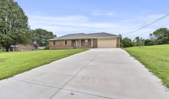 1018 Farmaway Dr, Bardstown, KY 40004