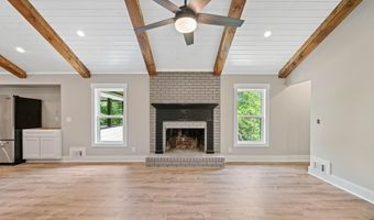 136 Ridgecrest Dr, Ball Ground, GA 30107