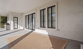 699 Savannah Estates Blvd, Biloxi, MS 39532