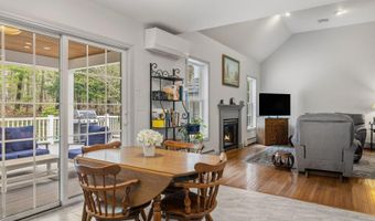 9 Homestead Ln, Brentwood, NH 03833