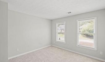 10905 Pinewalk Forest Cir, Alpharetta, GA 30022