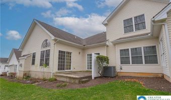 5041 Saw Grass Dr, Allen, PA 18067