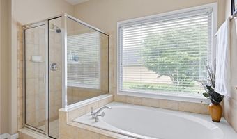 9390 Old Preserve Trl, Ball Ground, GA 30107