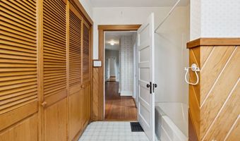 444 Middle St, Bath, ME 04530