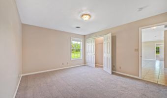 92 Chateau Blvd, Batesville, IN 47006