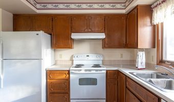 1717 E LINDBERGH St, Appleton, WI 54911