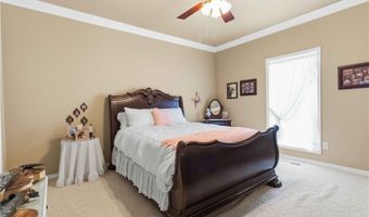 136 Riverview Dr, Anderson, MO 64831
