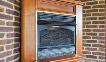 1275 Redfields Rd, Appomattox, VA 24522