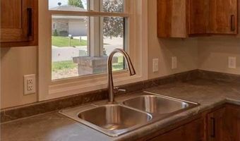 622 Pondhurst Dr, Amery, WI 54001