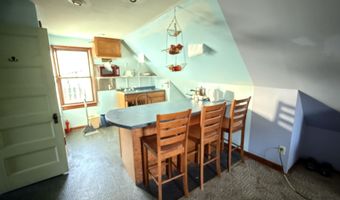 16 Washington St, Brattleboro, VT 05301