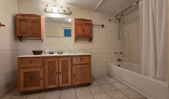 1719 62nd Pl, Bell, FL 32619