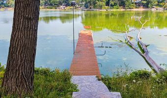 2323 PALISADES Dr, Appleton, WI 54915