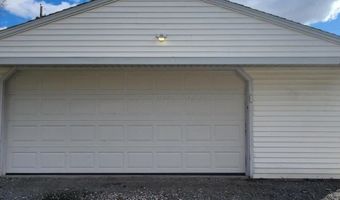430 N Simon St, Ada, OH 45810
