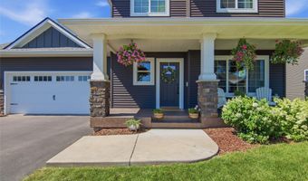 2292 Saint Andrews Dr, Altoona, WI 54720
