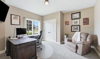 6264 Deer Hollow Rd, Auburn, IN 46706