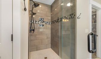 4859 Mountain Bend Dr, Ammon, ID 83406