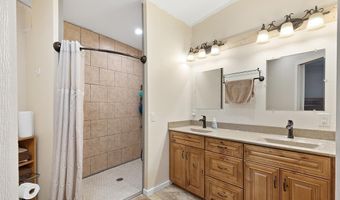 1010 Monroe Rd, Anderson, MO 64831