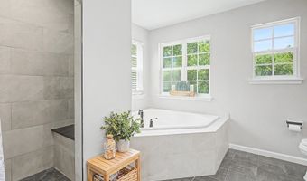 85 Freedom Hills Dr, Barnegat, NJ 08005