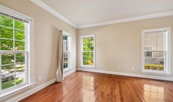 8620 Forester Ln, Apex, NC 27539