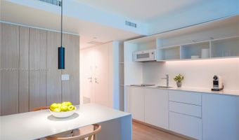 291 Bal Bay Dr 103, Bal Harbour, FL 33154