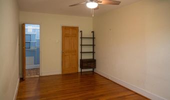 8 AUBURN Ct #3-8A, Alexandria, VA 22305