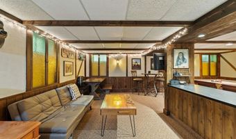 13 Provost Dr, Airmont, NY 10901