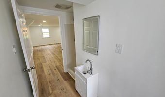 2921 SENAK Rd, Abington, PA 19001
