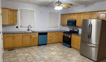 25 Old Oak Ave Ave 1, Cranston, RI 02920