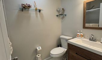 738 18th Ave 1st, Belmar, NJ 07719