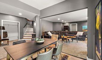 9820 Snow Pointe Dr SE, Alto, MI 49302