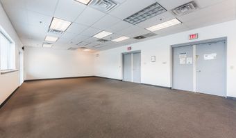 567 S Arthur Ave, Arlington Heights, IL 60005