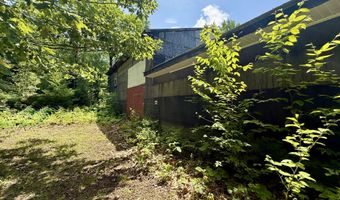 481 Airline Rd, Baileyville, ME 04694