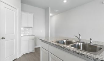 304 POTATO St, Keene, TX 76059