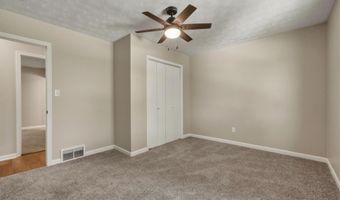 1804 Coffman St, Barboursville, WV 25504