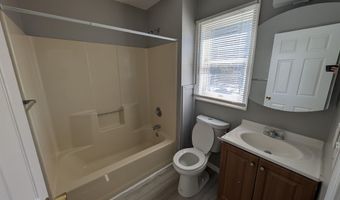 12 Galleon Ct, Atlantic City, NJ 08401