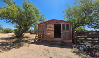 2190 Dark Star Rd, Benson, AZ 85602