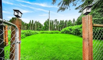 3130 Bridle Ln, Anchorage, AK 99517