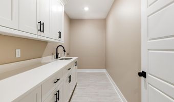 114 Harmony Village Dr, Haskell, AR 72015