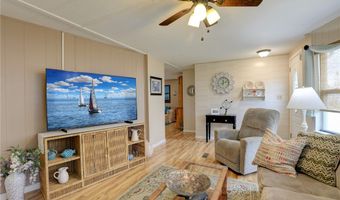 943 Pecan Cir, Barefoot Bay, FL 32976