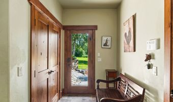 500 Wild Swan Trl, Bigfork, MT 59911