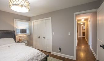 307 NE Morningside Ln, Abingdon, VA 24210