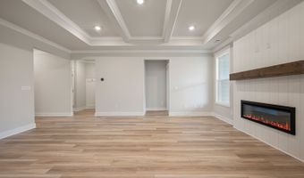 32 Piney Grove Ct, Auburn, GA 30011