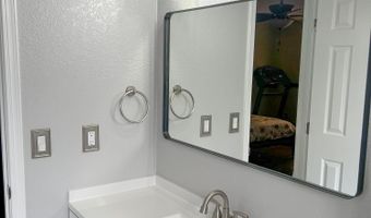 702 CEDAR St, Anthony, TX 79821